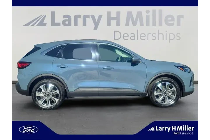 $26999 : Ford Escape 2023 AWD Platinu image 6