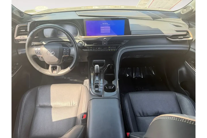 $36450 : Toyota Crown 2024 AWD XLE 4d image 10