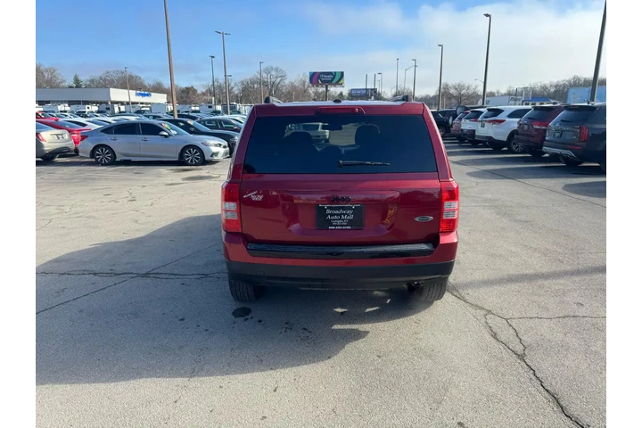 $4980 : 2015 Patriot FWD 4dr Altitude image 3