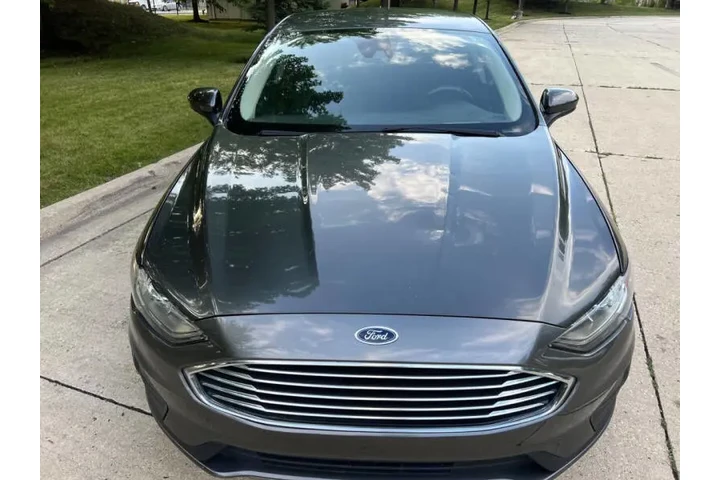 $11997 : 2019 Fusion Hybrid SE image 3