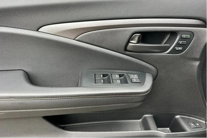 $33891 : Honda Passport 2022 AWD Trai image 10