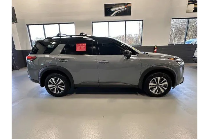 $35595 : Nissan Pathfinder 2024 AWD S image 7