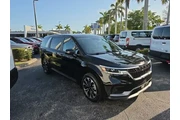 $31990 : Kia Carnival 2024 EX 4dr Min thumbnail
