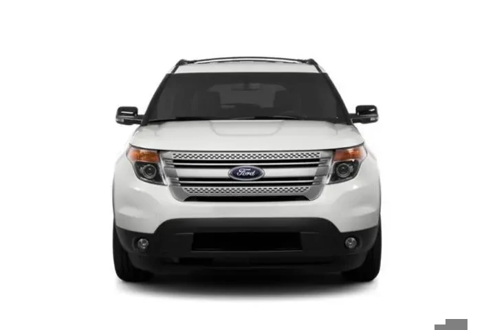 $3990 : Ford Explorer 2015 XLT 4dr S image 4