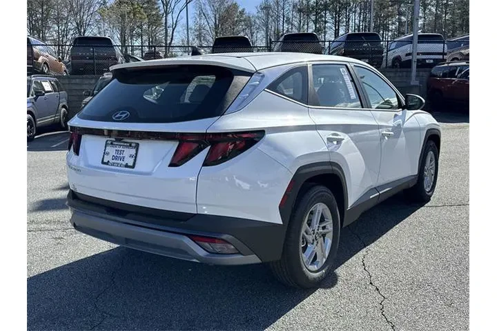 $25381 : Hyundai TUCSON 2025 SE 4dr S image 7