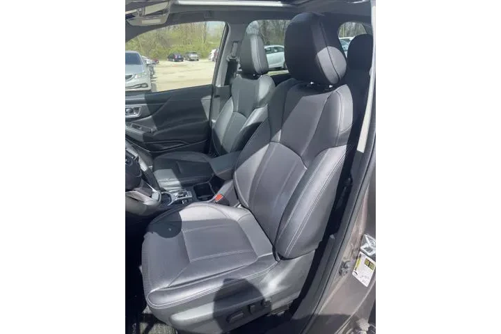 $31233 : Subaru Forester 2023 AWD Tou image 7