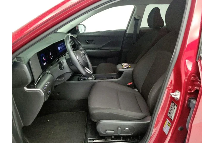 $22998 : Hyundai KONA 2025 SEL 4dr Cr image 10