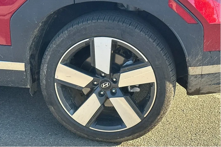 $37990 : Hyundai SANTA FE Hybrid 2025 image 7