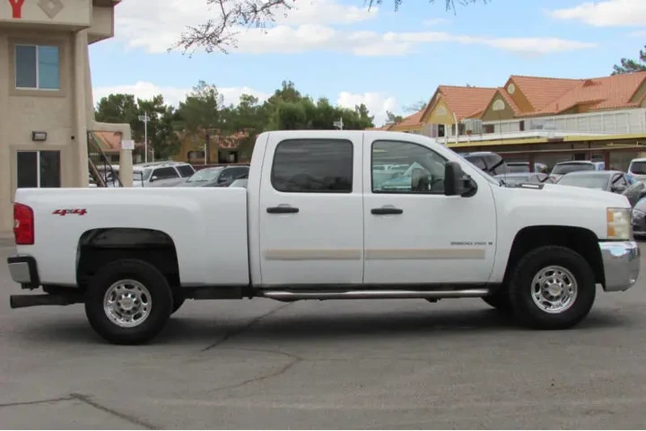 $13995 : 2007 Silverado 2500HD LT2 image 9