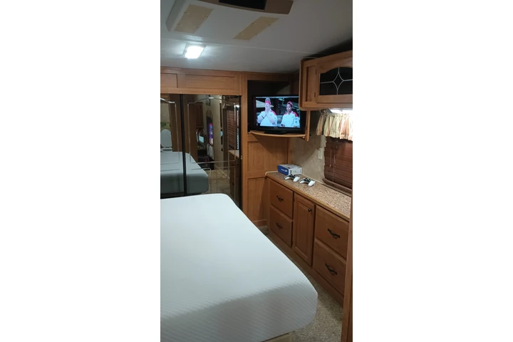 $11500 : Se vende trailer con titulo image 4