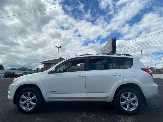 $14791 : 2011 RAV4 Limited image 5