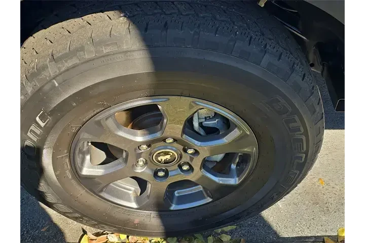 $31990 : Ford Bronco 2021 4x4 Big Ben image 6