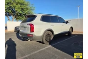 $31888 : Kia Telluride 2022 AWD SX 4d thumbnail