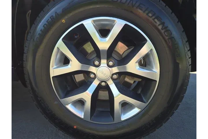 $16995 : Jeep Cherokee 2018 4x4 Trail image 6