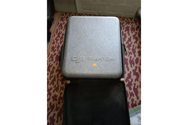 $1200 : Venta de Drone Phantom 4 Pro image 4