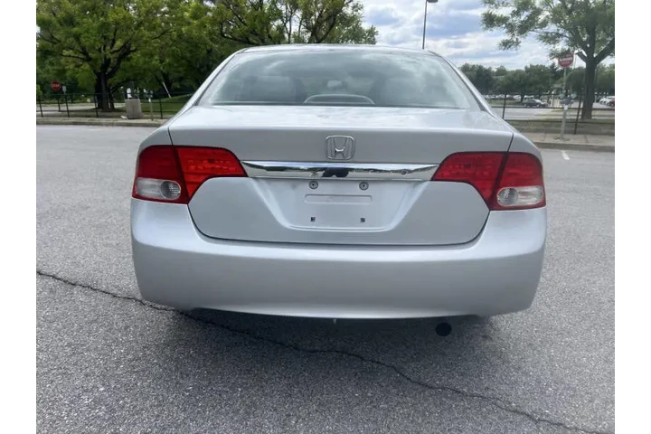 $7500 : 2010 Civic VP image 7