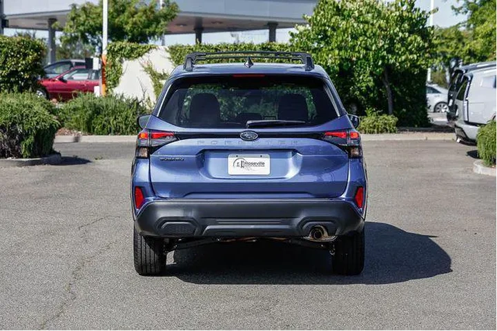 $32998 : Subaru Forester 2026 AWD Pre image 4