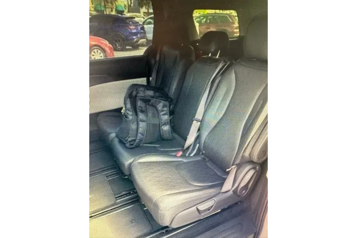 $35990 : Ford Explorer 2025 ST-Line 4 image 5