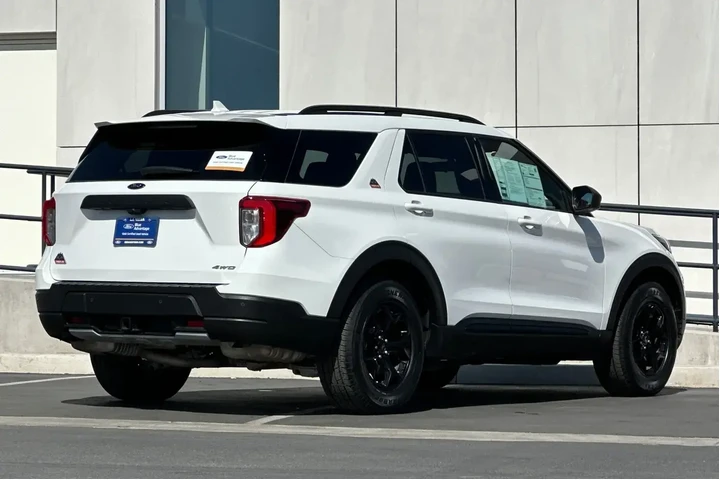 $30800 : Ford Explorer 2022 AWD Timbe image 3