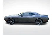 $11798 : Dodge Challenger 2018 SXT 2d thumbnail