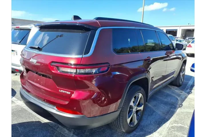 $36573 : Jeep Grand Cherokee L 2024 4 image 5