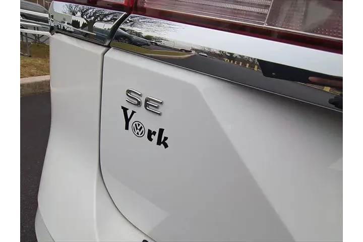 $39990 : Volkswagen Atlas 2025 AWD SE image 6