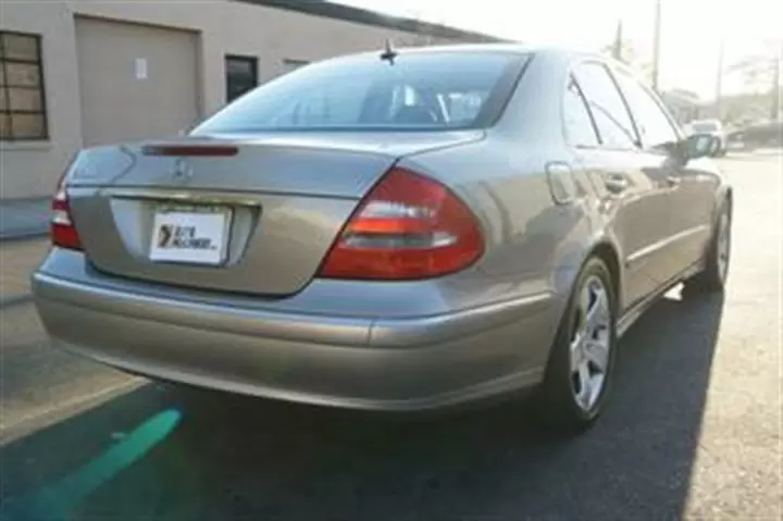 $6490 : 2005 MERCEDES-BENZ E-CLASS200 image 4