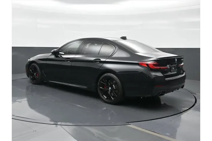 $35733 : BMW 5 Series 2023 530i 4dr S image 2