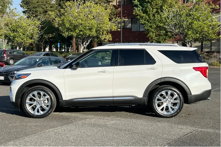 Ford Explorer 2022 AWD Plati image 7