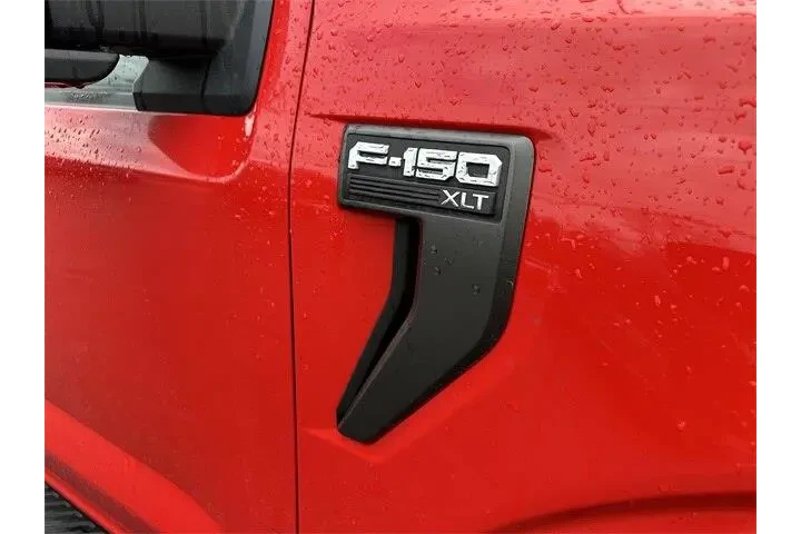 $40000 : Ford F-150 2023 4x4 XLT 4dr image 8