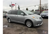 $8495 : 2013 Sienna XLE 7-Passenger A thumbnail