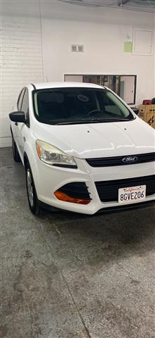 $7200 : 2014 Ford Escape  de venta image 6
