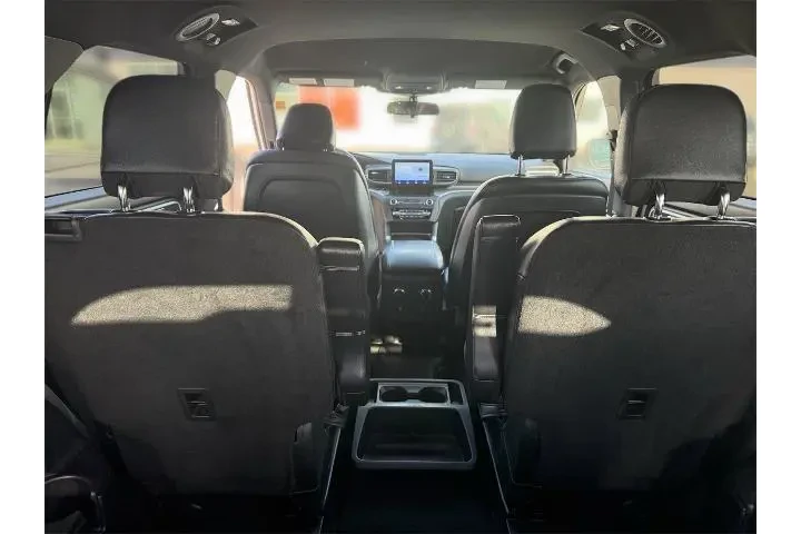 $22988 : Ford Explorer 2020 AWD XLT 4 image 8