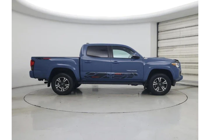 $35998 : Toyota Tacoma 2019 4x4 TRD S image 7