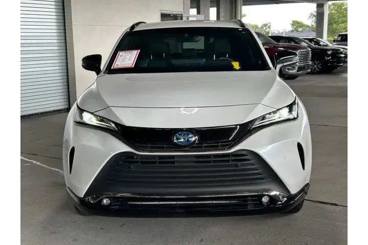 $36995 : Toyota Venza 2024 AWD LE 4dr image 2