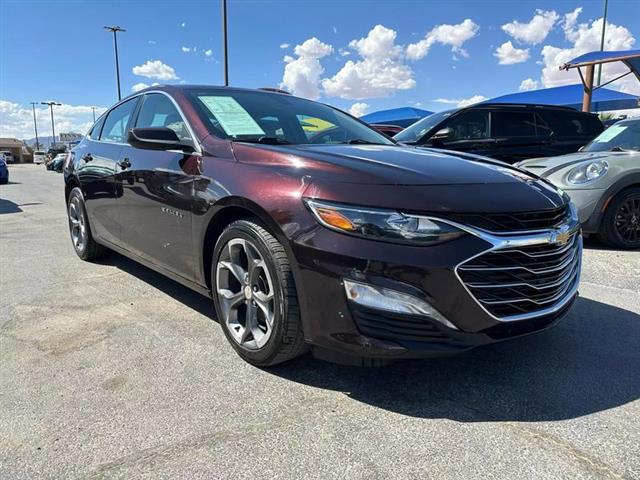 $18995 : Pre-Owned 2021 Malibu LT Seda image 4