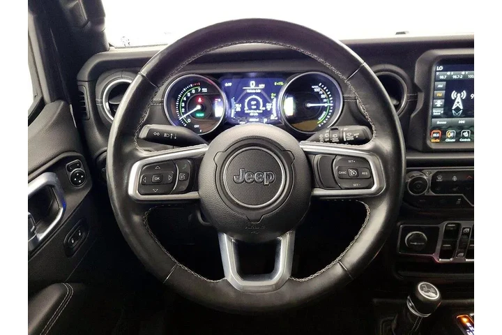 $30998 : Jeep Wrangler Unlimited 2021 image 10