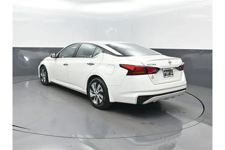 $18569 : Nissan Altima 2023 2.5 S 4dr image 3