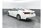$18569 : Nissan Altima 2023 2.5 S 4dr thumbnail
