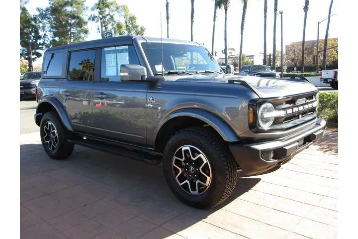 $39151 : Ford Bronco 2022 4x4 Outer B image 6