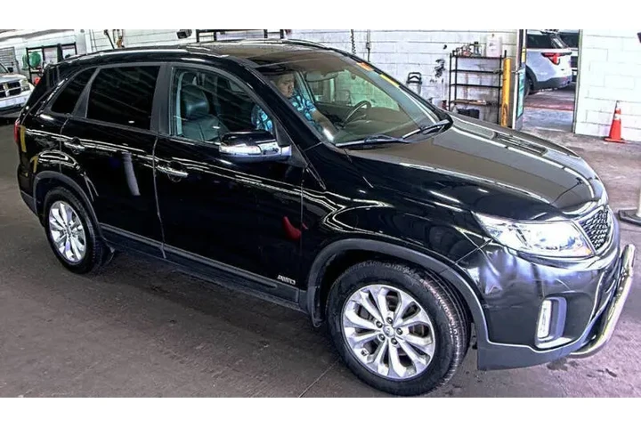 $7995 : 2015 Sorento EX image 3