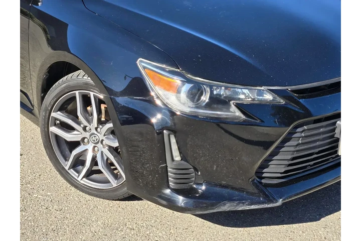 $11888 : Scion tC 2014 2dr Coupe 6A image 9