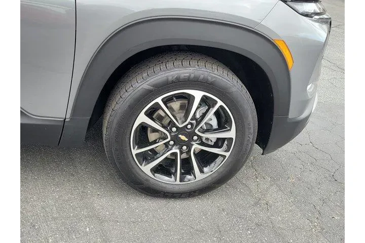 $22000 : Chevrolet Trailblazer 2024 L image 6