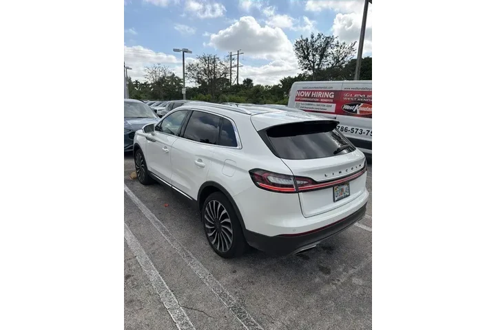 $33790 : Lincoln Nautilus 2022 AWD Bl image 2