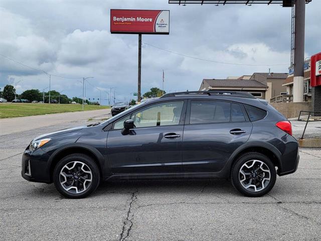 $14990 : 2017 Crosstrek 2.0i Premium image 5