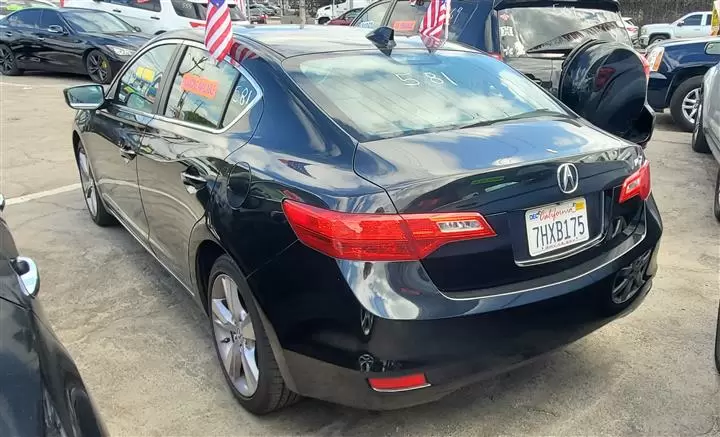 $2000 : Acura ILX image 7