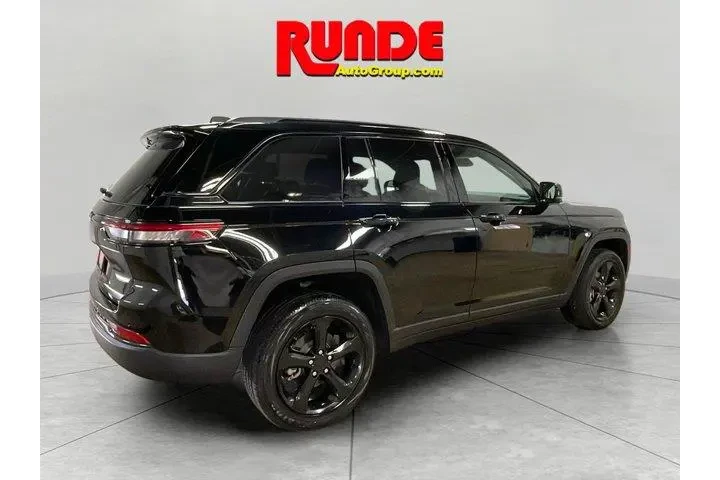 $37482 : Jeep Grand Cherokee 2024 4x4 image 5