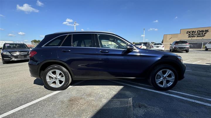 $16995 : 2017 MERCEDES-BENZ GLC GLC 30 image 9