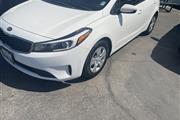 $10250 : 2017 Forte LX Sedan thumbnail