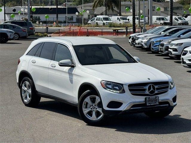 $21997 : 2018 Mercedes-Benz GLC image 2